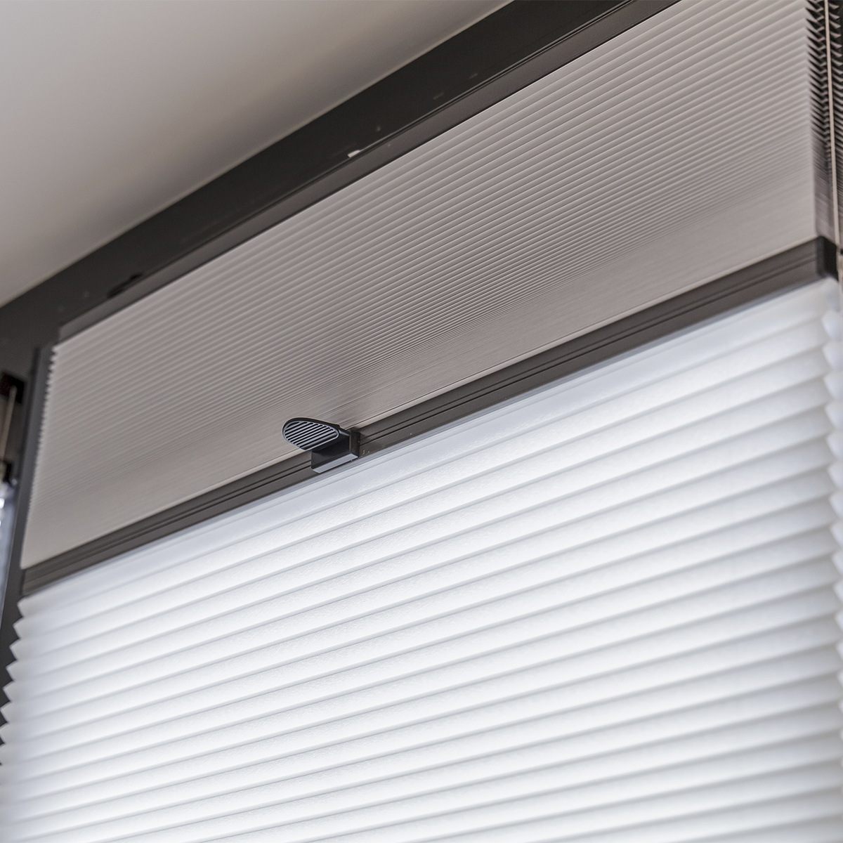 Шторы гофре день-ночь AMIGO